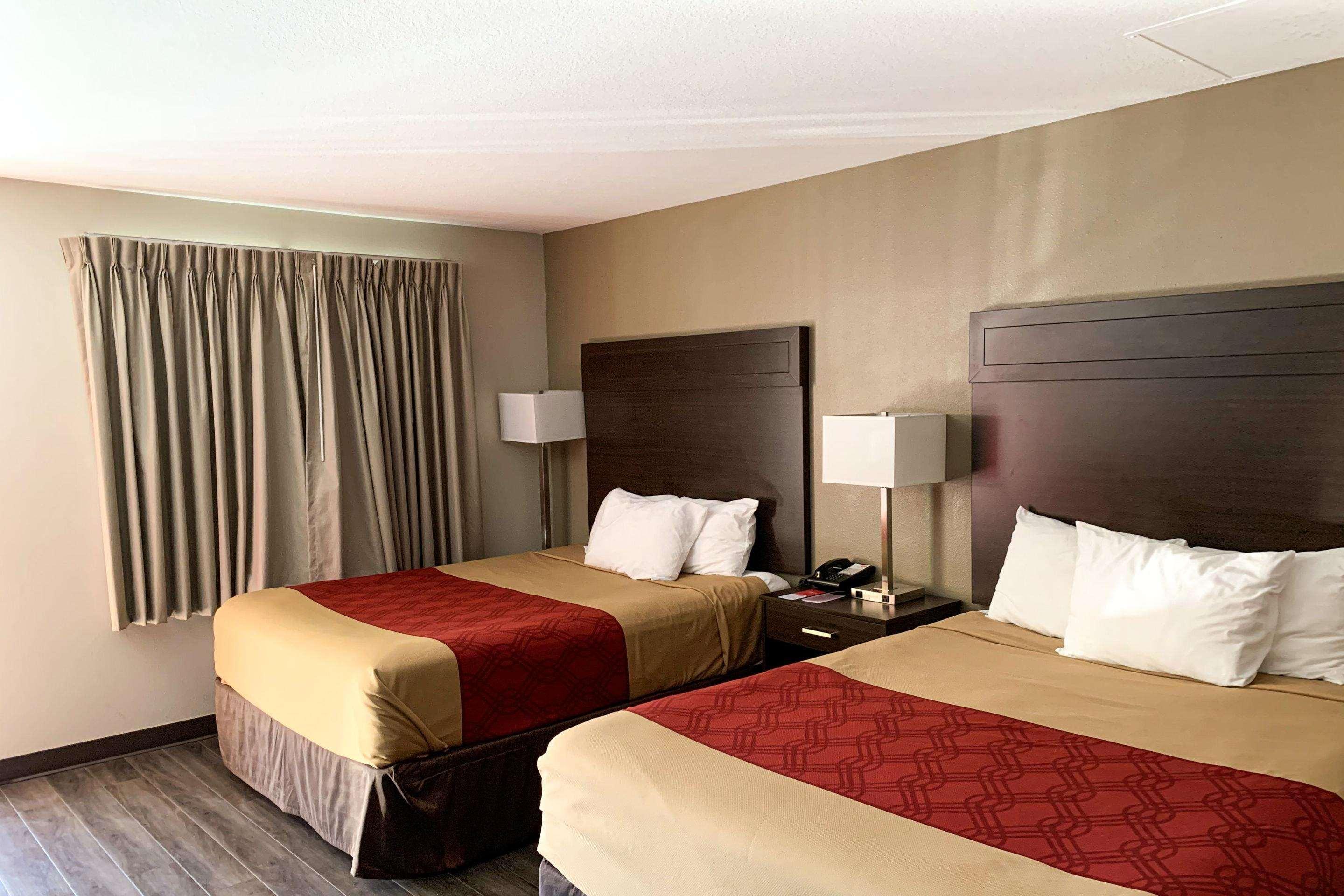 Econo Lodge City Center Portland Kültér fotó